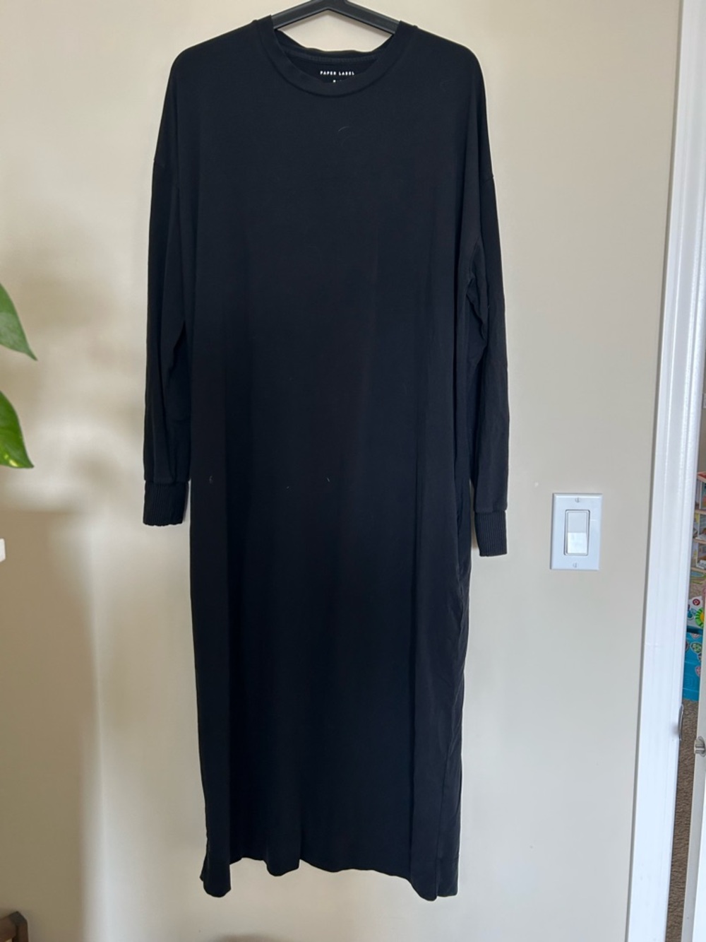 Paper Label Black Long Sleeve Midi Dress